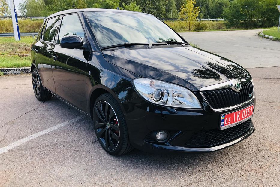 Продам Skoda Fabia RS 1.4 TSI AT (180 к.с)  •  Mo 2011 года в Житомире