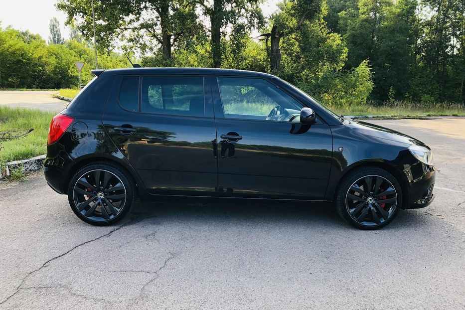 Продам Skoda Fabia RS 1.4 TSI AT (180 к.с)  •  Mo 2011 года в Житомире