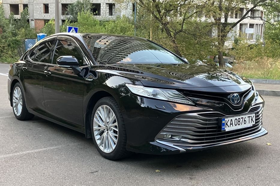 Продам Toyota Camry Prestige  2020 года в Киеве