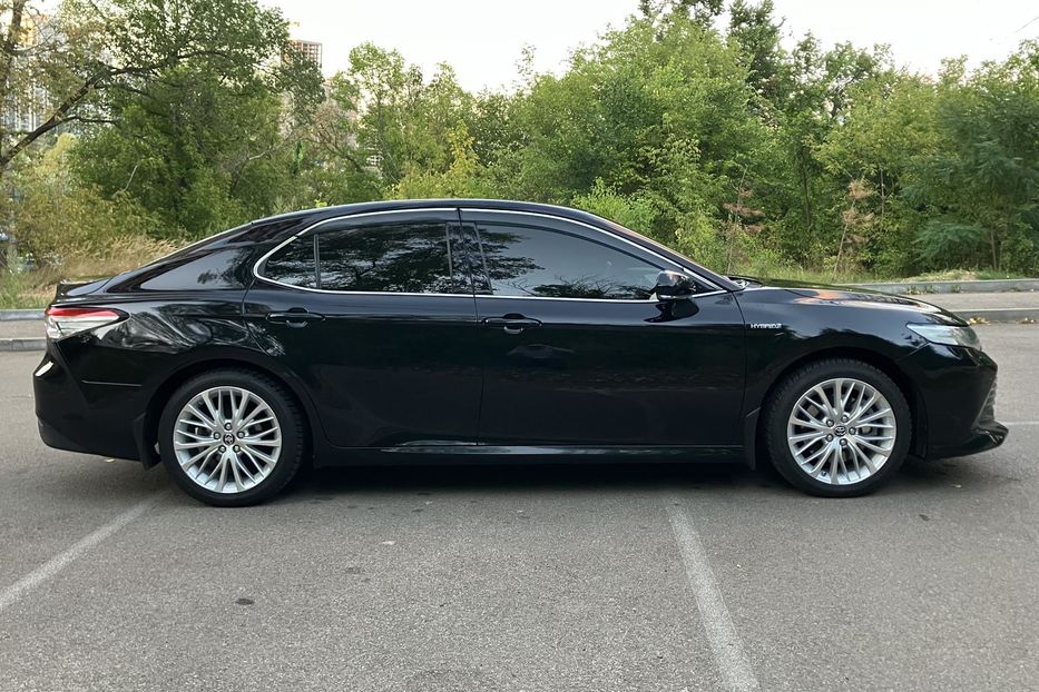 Продам Toyota Camry Prestige  2020 года в Киеве