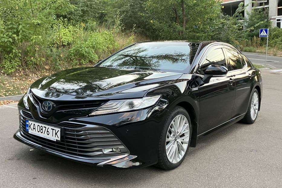 Продам Toyota Camry Prestige  2020 года в Киеве