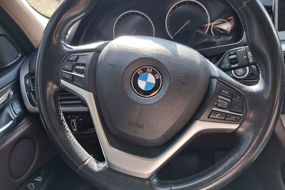 Продам BMW X5 2015 года в г. Каменское, Днепропетровская область