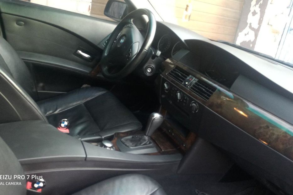 Продам BMW 520 Е_60 2005 года в Киеве