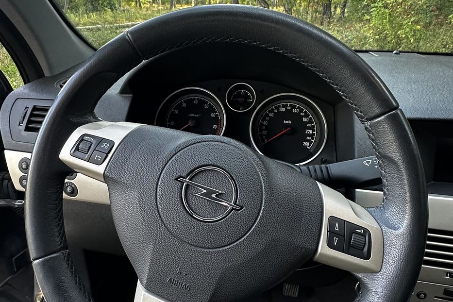 Продам Opel Astra H 2007 года в Чернигове