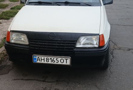 Продам Opel Kadett 1986 года в г. Синельниково, Днепропетровская область