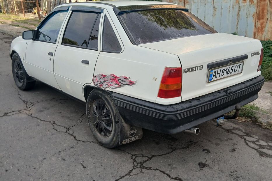 Продам Opel Kadett 1986 года в г. Синельниково, Днепропетровская область