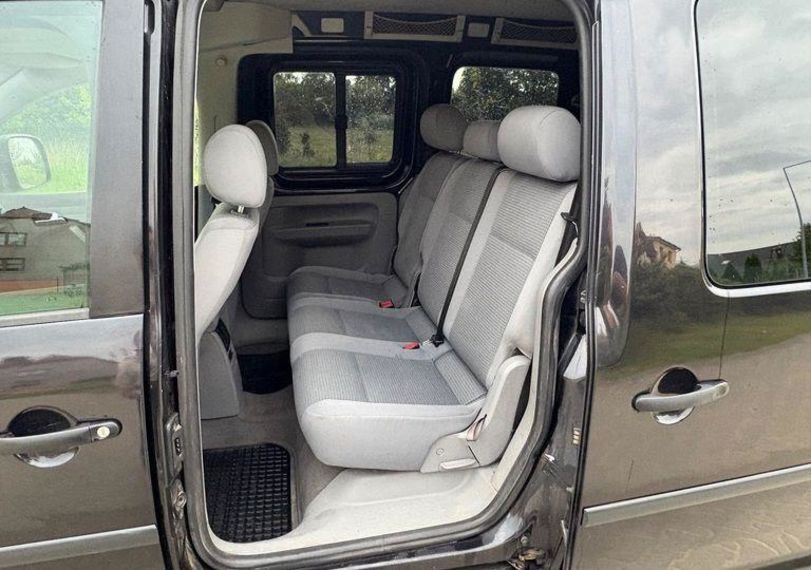 Продам Volkswagen Caddy пасс. VIBER,WhatsApp +380972651370 2006 года в г. Павлоград, Днепропетровская область