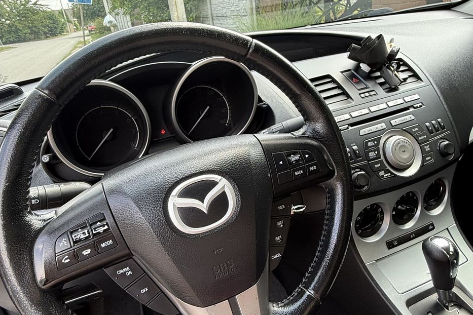 Продам Mazda 3 2010 года в Днепре