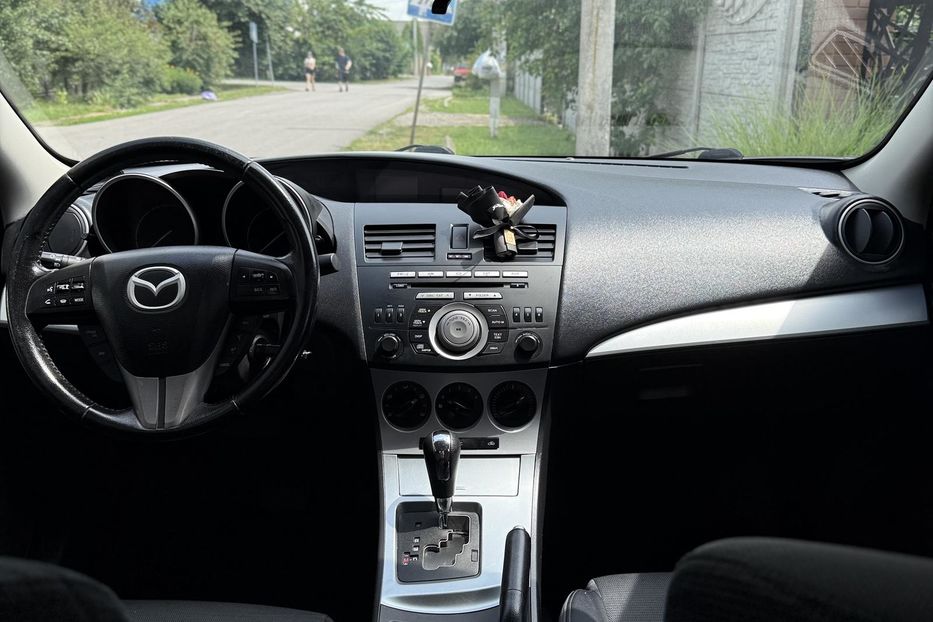 Продам Mazda 3 2010 года в Днепре