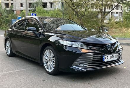 Продам Toyota Camry Prestige  2020 года в Киеве