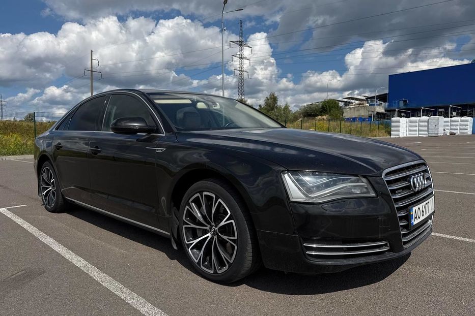 Продам Audi A8 D4/4H 2012 года в Ровно