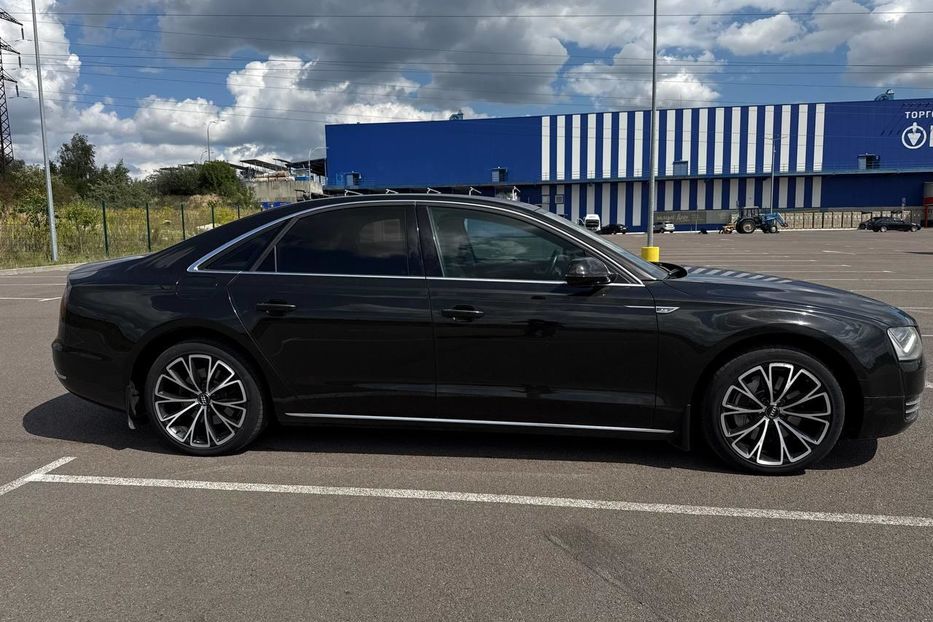 Продам Audi A8 D4/4H 2012 года в Ровно