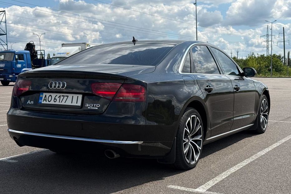 Продам Audi A8 D4/4H 2012 года в Ровно