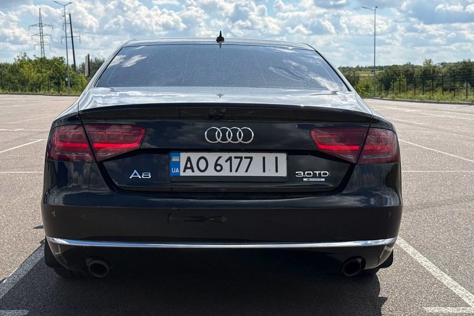 Продам Audi A8 D4/4H 2012 года в Ровно