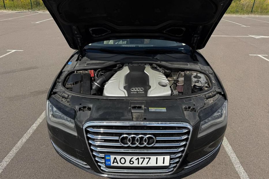 Продам Audi A8 D4/4H 2012 года в Ровно