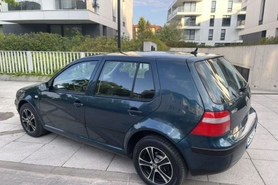 Продам Volkswagen Golf IV 2003 года в Киеве