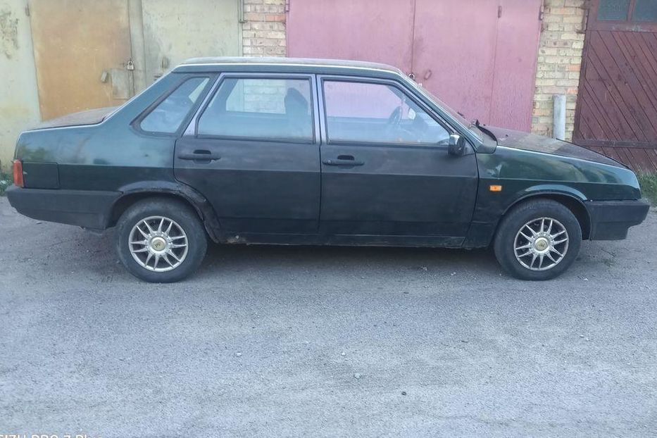 Продам ВАЗ 21099 ваз~самара 2002 года в Киеве