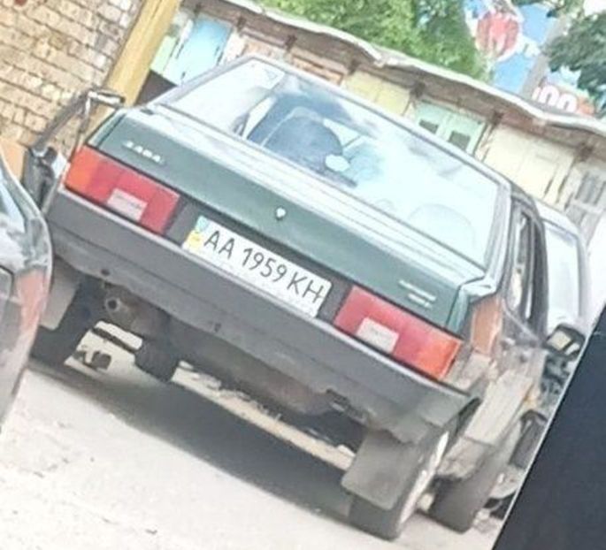 Продам ВАЗ 21099 ваз~самара 2002 года в Киеве
