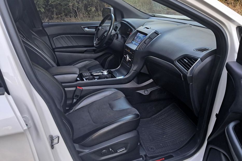 Продам Ford Edge 2,7 і 2019 года в Черкассах