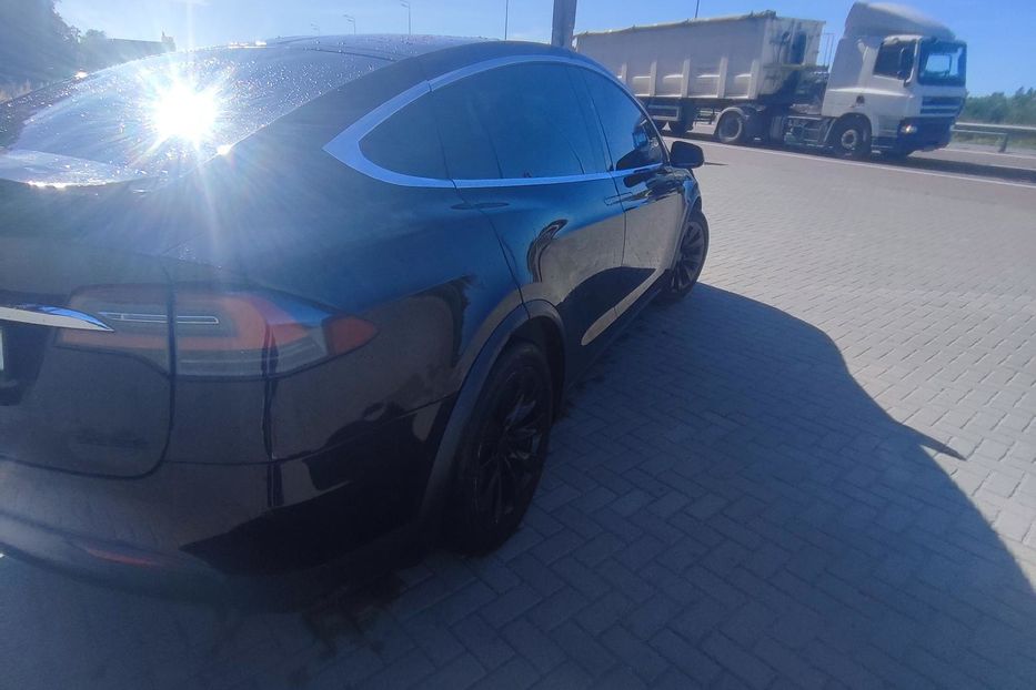 Продам Tesla Model X 2017 года в Житомире