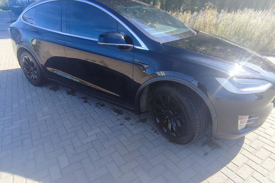 Продам Tesla Model X 2017 года в Житомире
