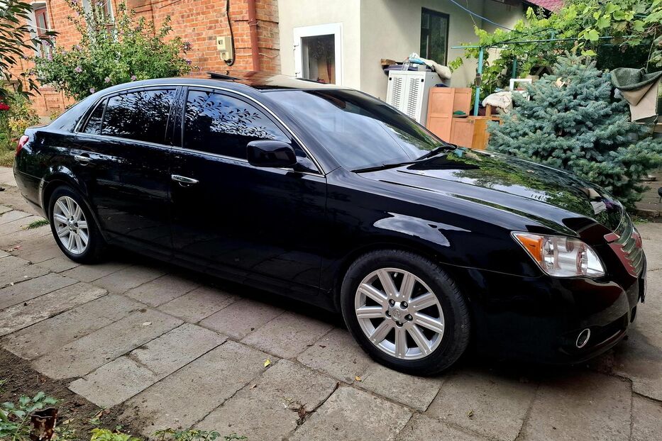 Продам Toyota Avalon 2008 року у Одесі
