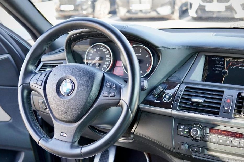 Продам BMW X5 2012 года в Днепре