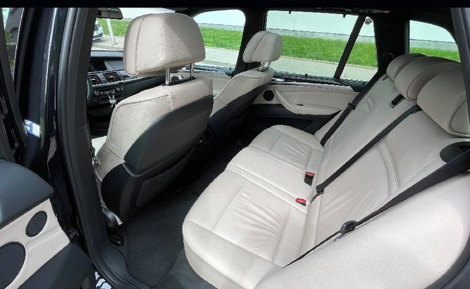 Продам BMW X5 2012 года в Днепре