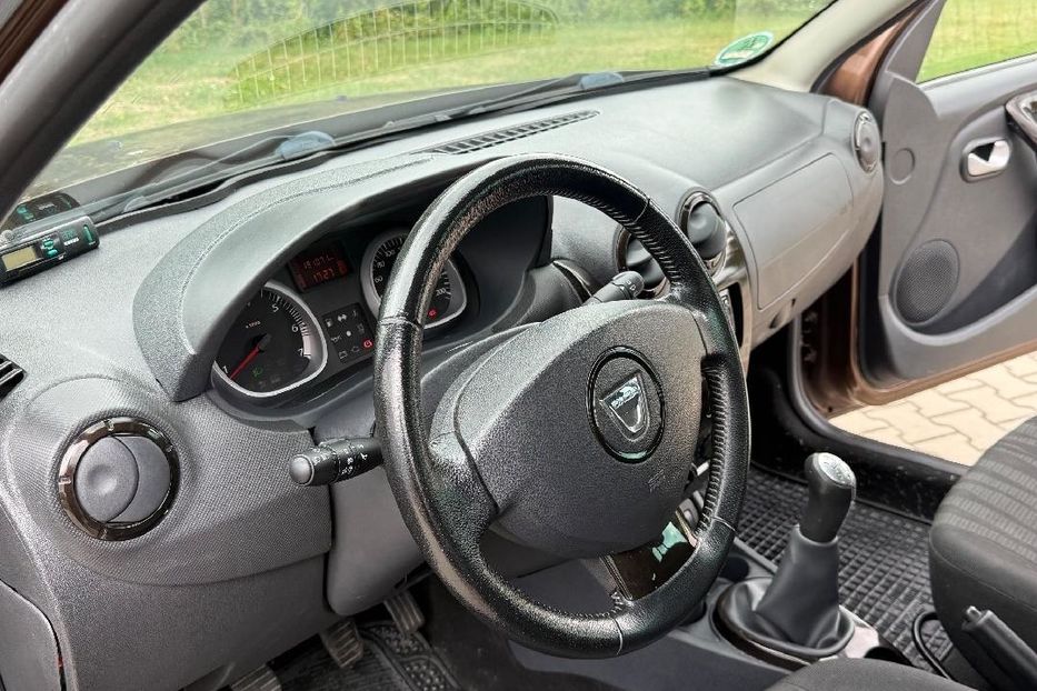 Продам Dacia Duster 2010 года в Днепре