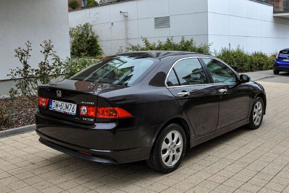 Продам Honda Accord 2006 года в Киеве