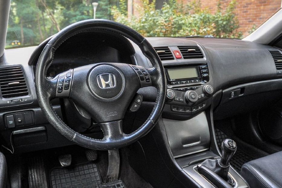 Продам Honda Accord 2006 года в Киеве