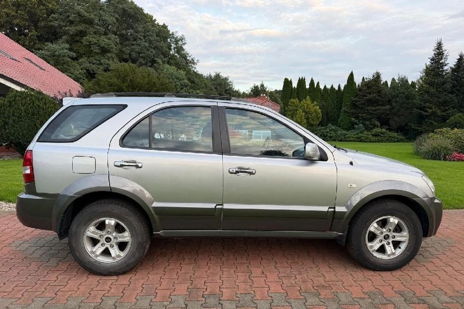 Продам Kia Sorento 2006 года в Харькове