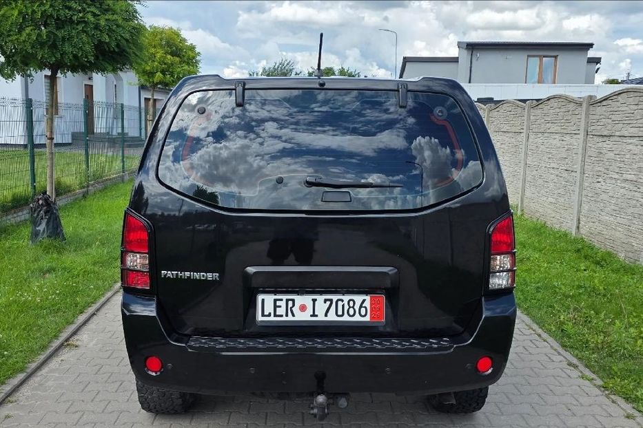 Продам Nissan Pathfinder 2006 года в Харькове