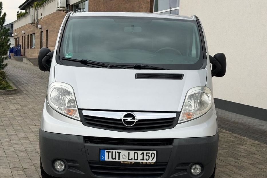 Продам Opel Vivaro пасс. 2006 года в Виннице