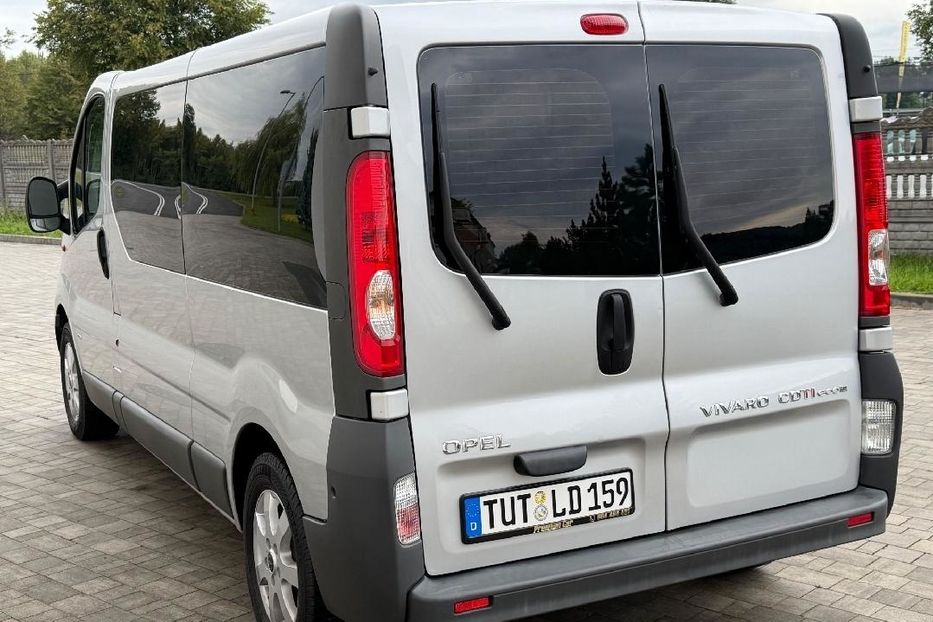 Продам Opel Vivaro пасс. 2006 года в Виннице
