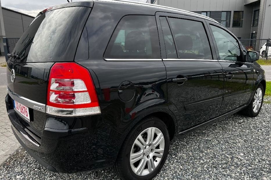 Продам Opel Zafira 2008 года в г. Павлоград, Днепропетровская область