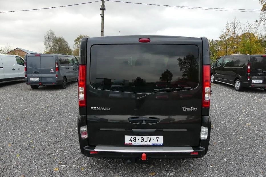 Продам Renault Trafic пасс. 2006 года в Харькове