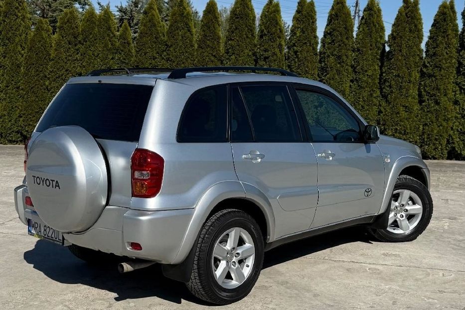 Продам Toyota Rav 4 2004 года в Запорожье