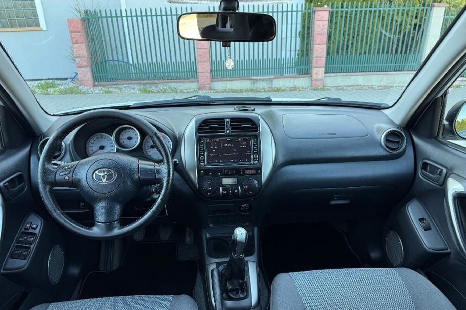 Продам Toyota Rav 4 2004 года в Запорожье