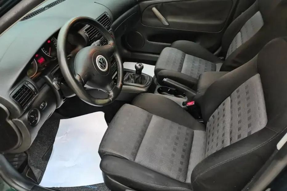 Продам Volkswagen Passat B5 2002 года в Харькове