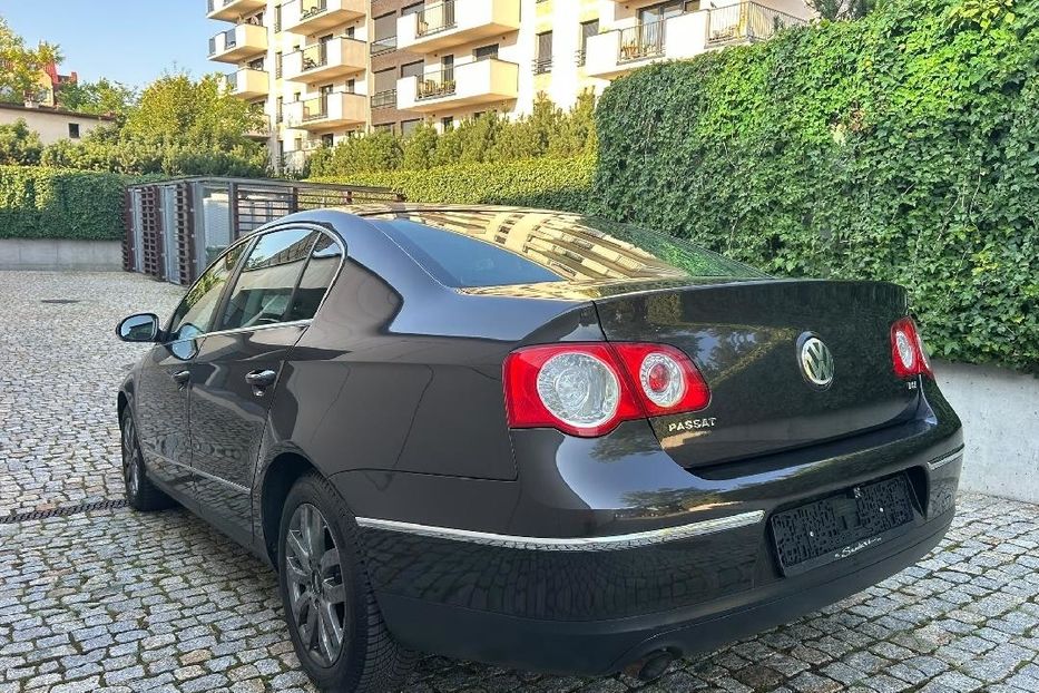 Продам Volkswagen Passat B6 2006 года в г. Павлоград, Днепропетровская область