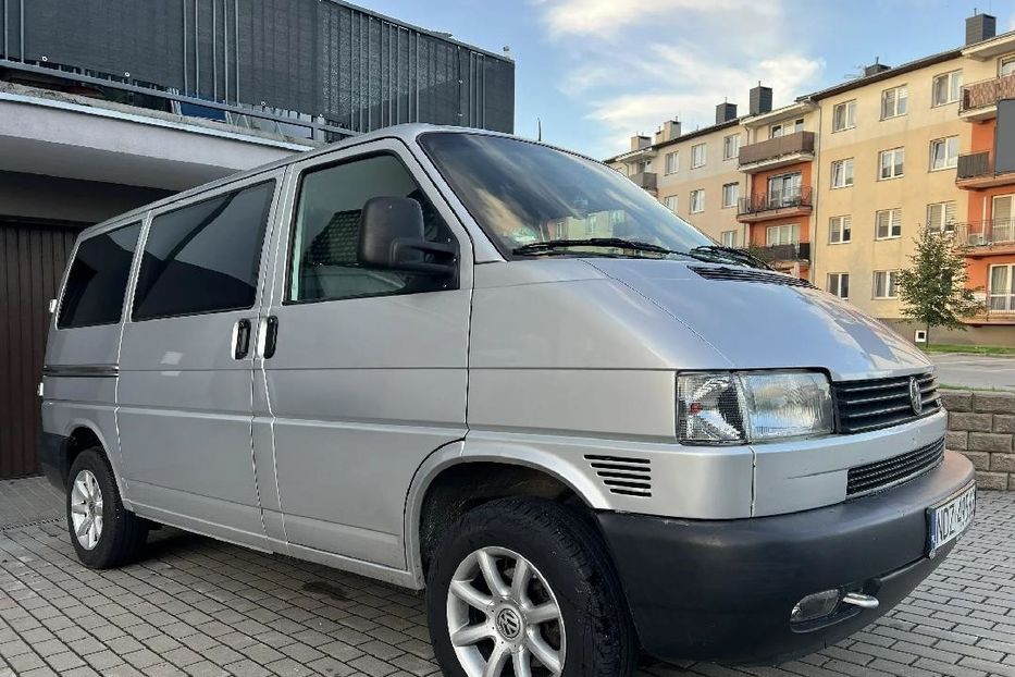 Продам Volkswagen T4 (Transporter) пасс. 2002 года в Харькове
