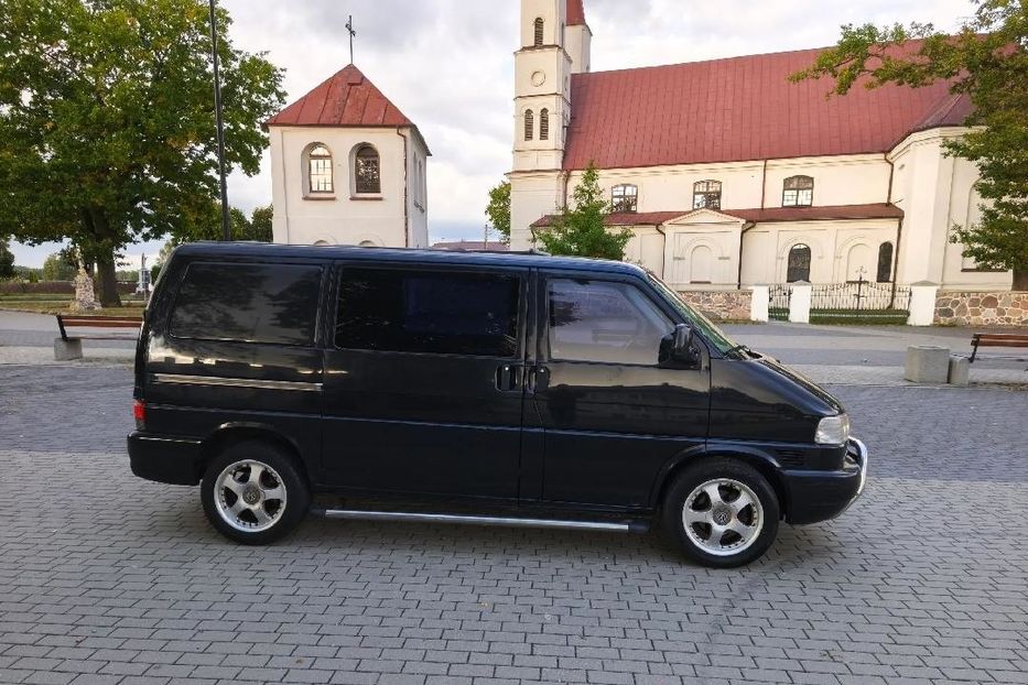 Продам Volkswagen T4 (Transporter) пасс. 2001 года в Сумах