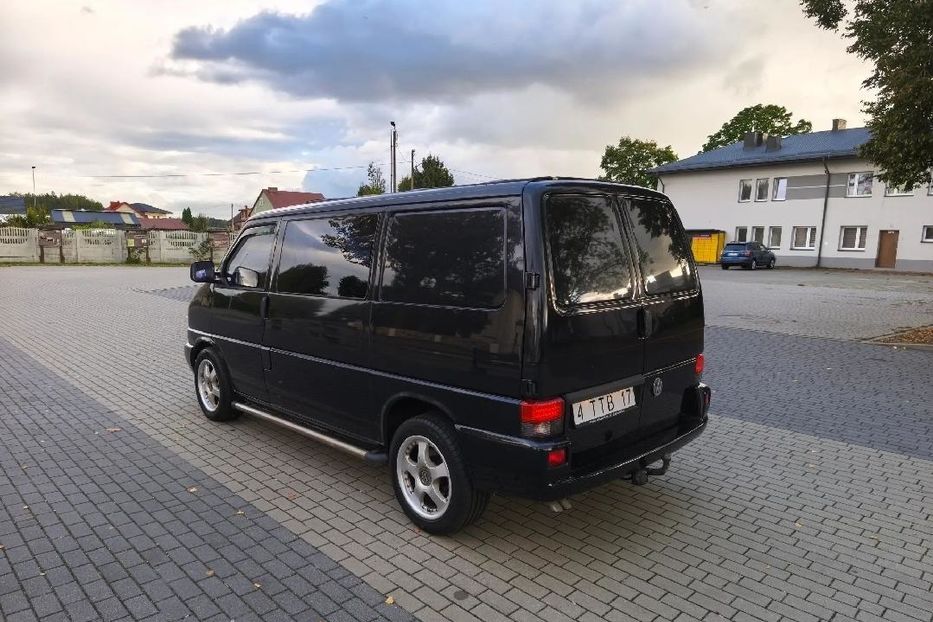 Продам Volkswagen T4 (Transporter) пасс. 2001 года в Сумах