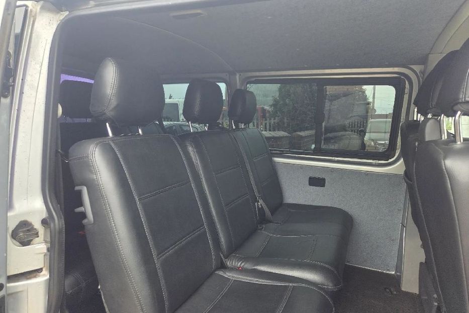 Продам Volkswagen T5 (Transporter) пасс. 2012 года в г. Павлоград, Днепропетровская область