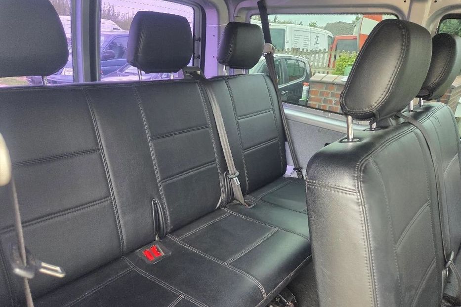 Продам Volkswagen T5 (Transporter) пасс. 2012 года в г. Павлоград, Днепропетровская область