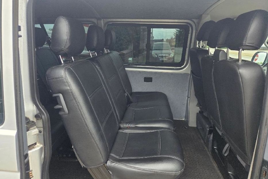 Продам Volkswagen T5 (Transporter) пасс. 2012 года в г. Павлоград, Днепропетровская область