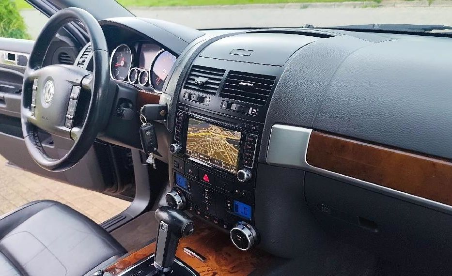 Продам Volkswagen Touareg 2008 года в Киеве