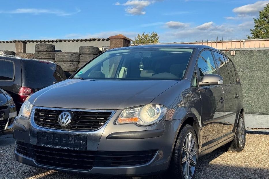 Продам Volkswagen Touran 2007 года в г. Павлоград, Днепропетровская область