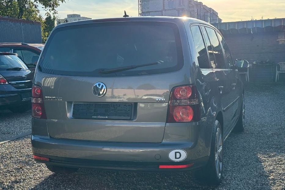 Продам Volkswagen Touran 2007 года в г. Павлоград, Днепропетровская область